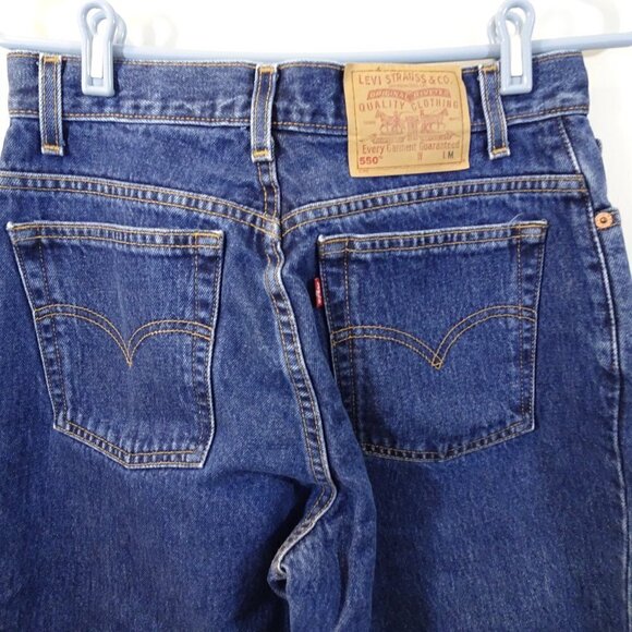 LEVI'S Vintage Mom Jeans 550 Size 12 reg Relaxed Fit Tapered Leg High Rise - Picture 5 of 8